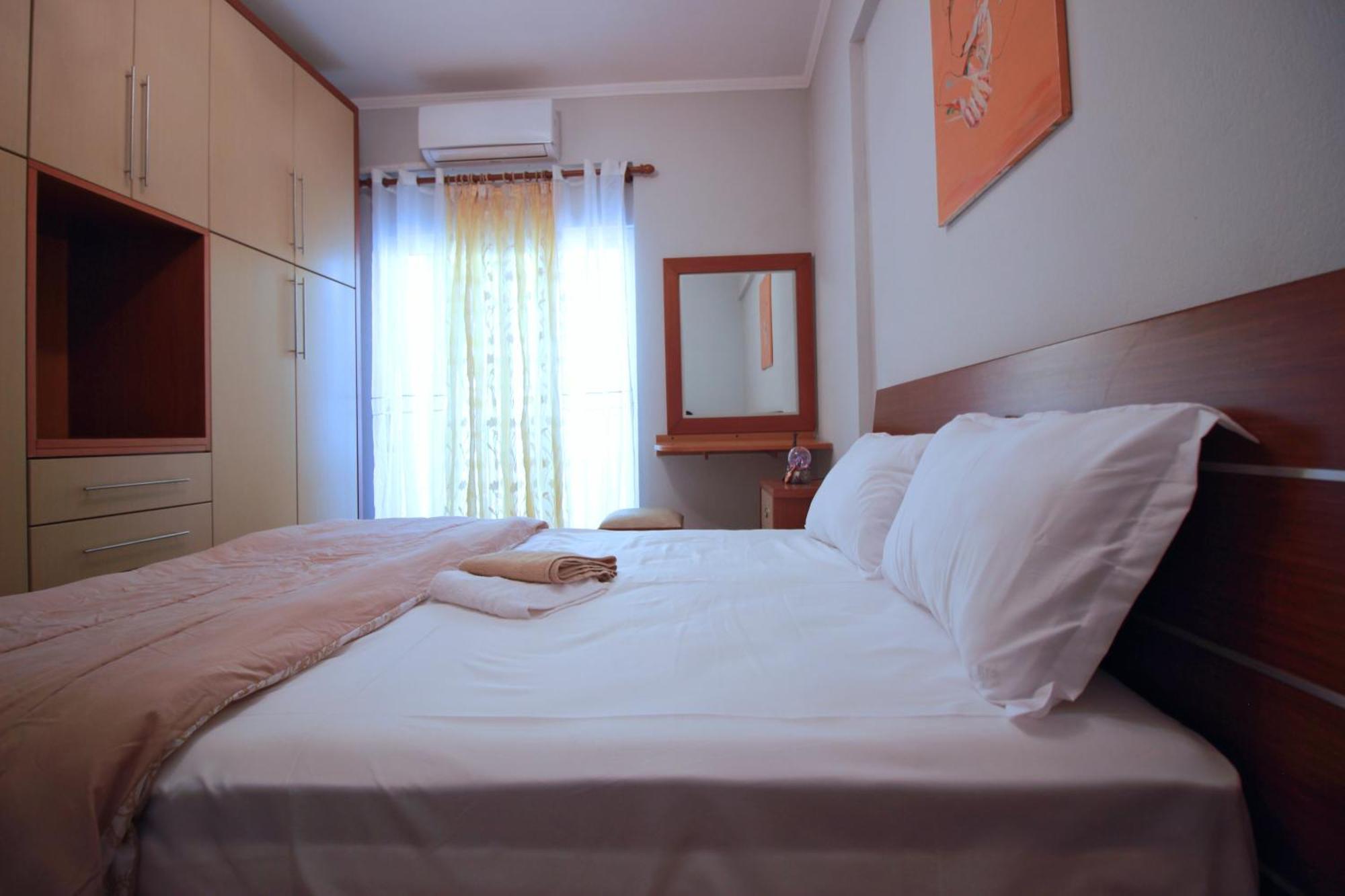 Apartament Duzgo Gjirokastër Dış mekan fotoğraf