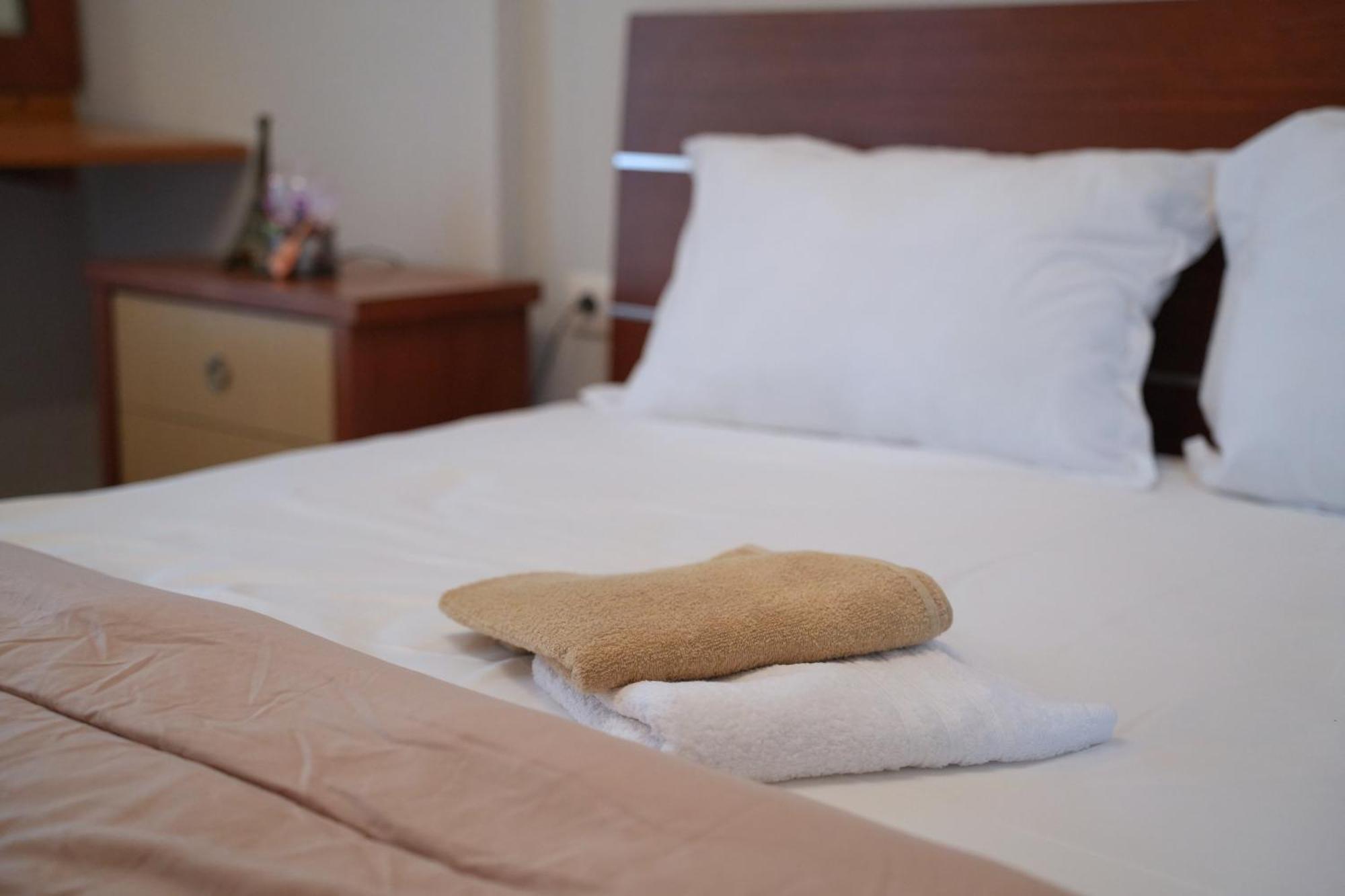 Apartament Duzgo Gjirokastër Dış mekan fotoğraf