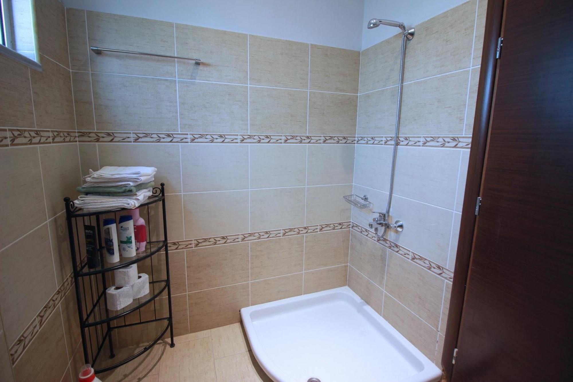 Apartament Duzgo Gjirokastër Dış mekan fotoğraf